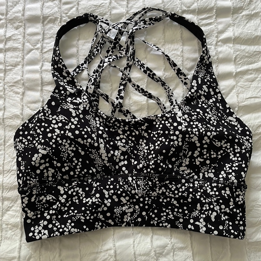 Lulu lemon sports bra! NWOT - great condition! The size tag has been removed.